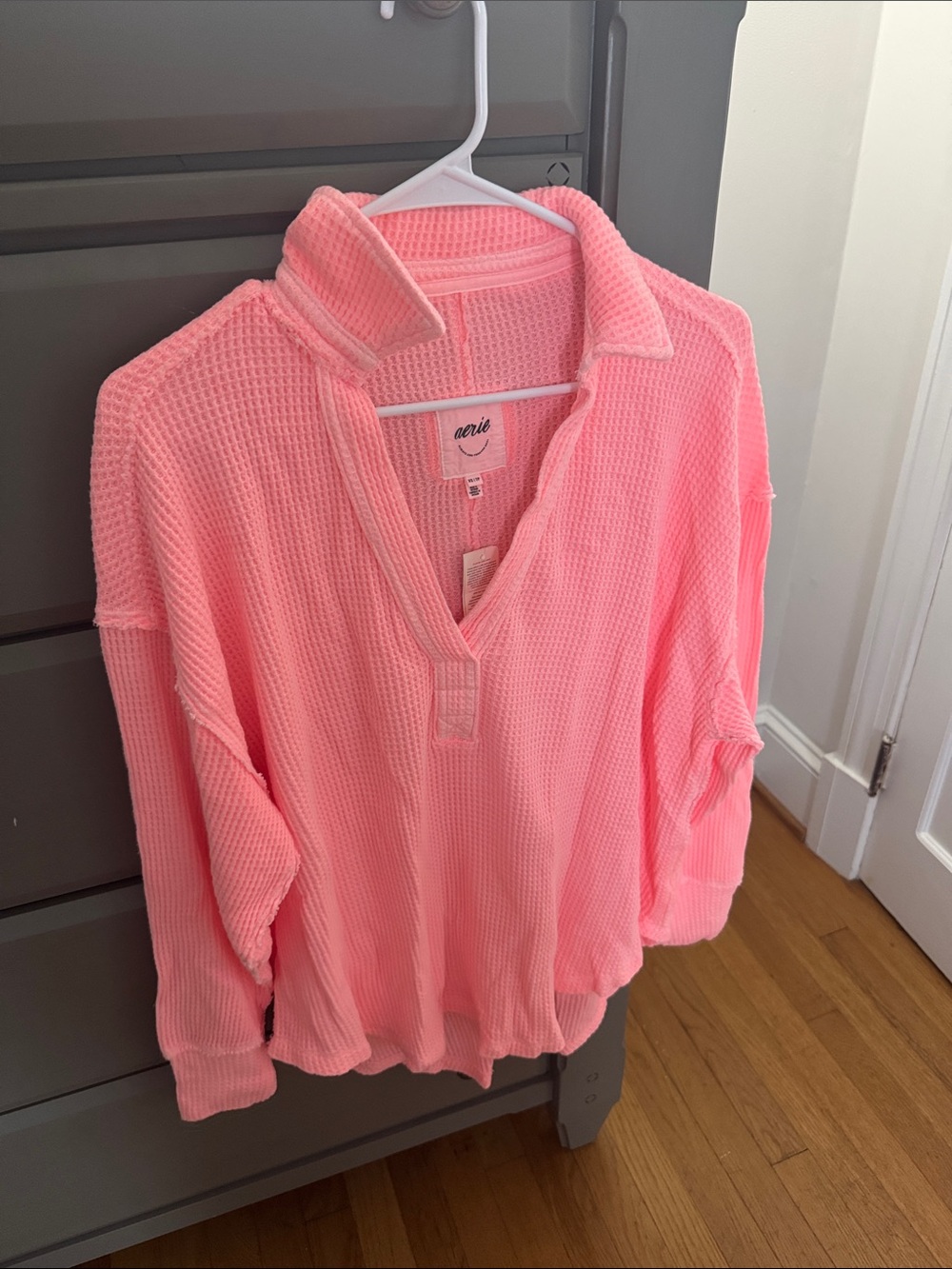 Bundle aerie Bubblegum Pink Waffle Knit Pullover plus a pink waffle print